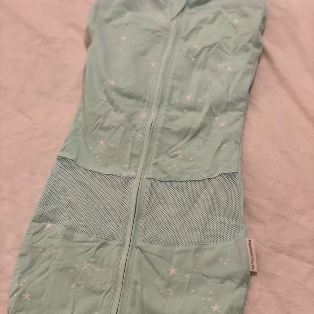 Mint green Happiest Baby Sleepea swaddle - size medium